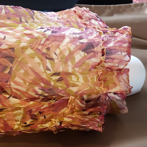 Lucky Plum Fern Print Blouse Size M - Picture 13 of 13